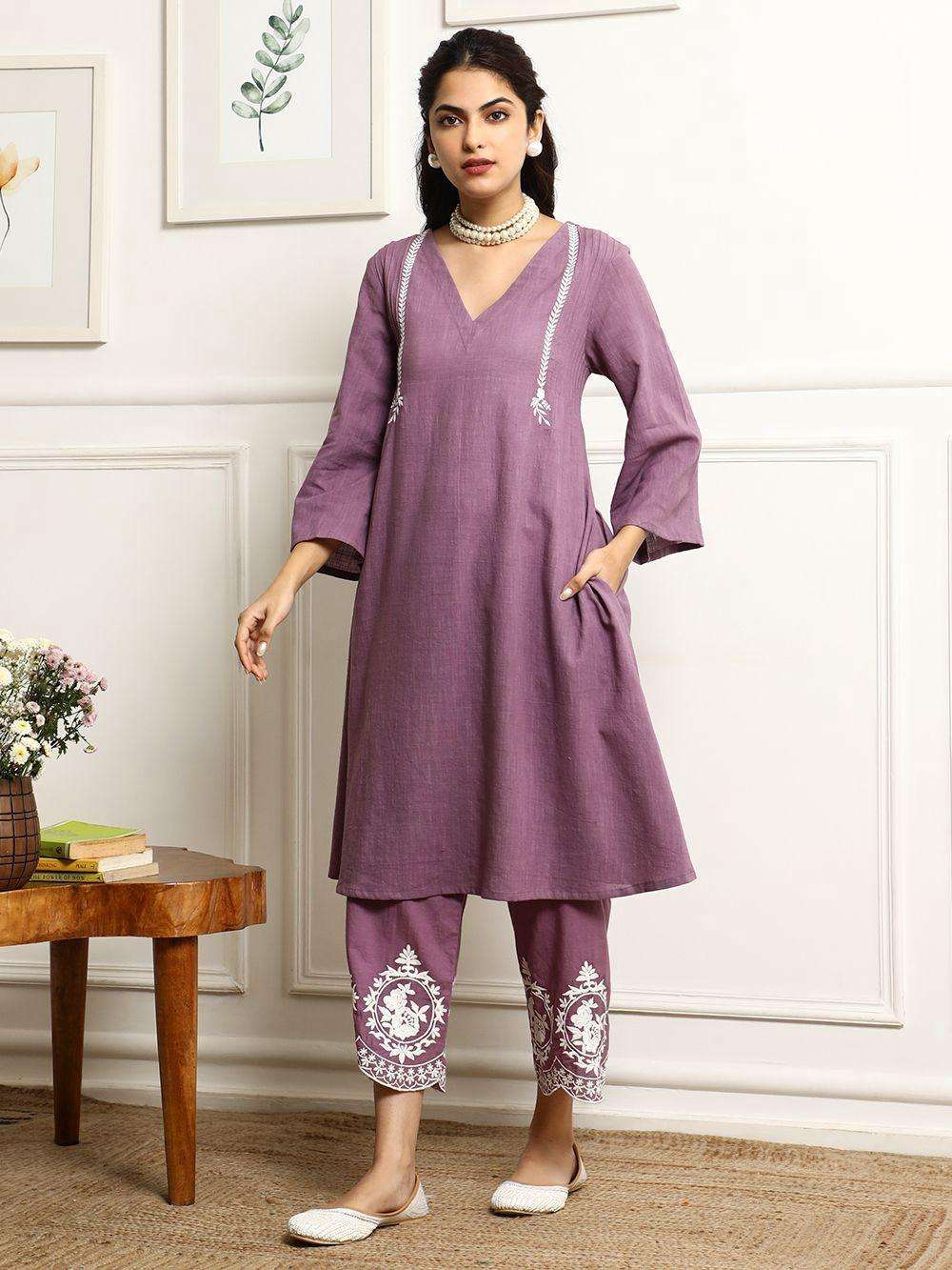 Fresh & Floral ? XXL Cotton Dress with Stunning Embroidery & Prints(XXL) - Image 6